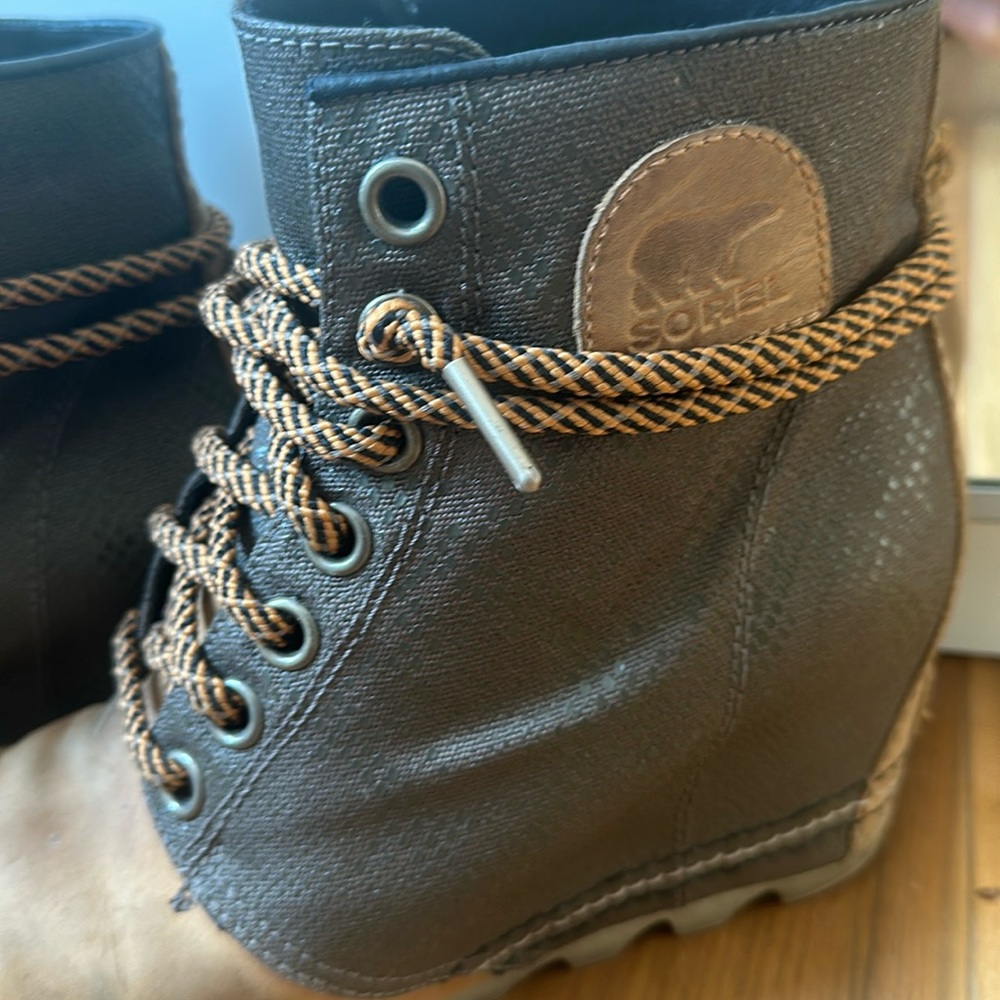 Sorel Pdx boot 9.5 - Picture 2 of 7